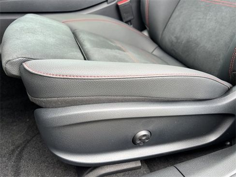 Certified 2025 Mercedes-Benz CLA 250 4MATIC image 9