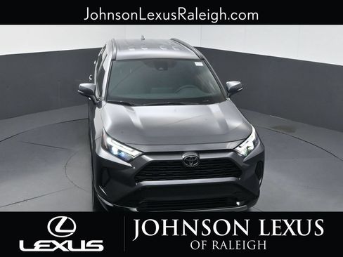 Used 2025 Toyota RAV4 SE AWD/4WD image 24
