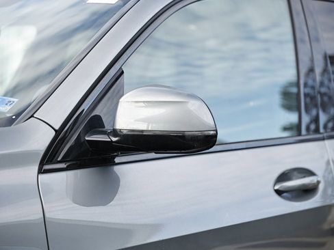 New 2026 BMW X5 xDrive40i w/ M Sport Package image 11