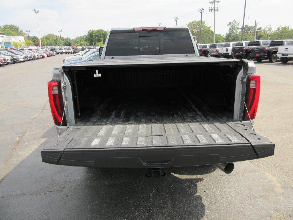 Certified 2025 GMC Sierra 2500 Denali Ultimate AWD/4WD image 11
