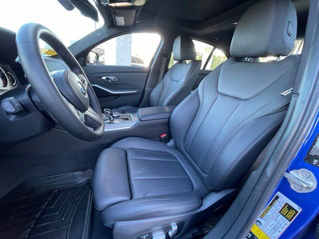 Used 2020 BMW 330i xDrive Sedan w/ M Sport Package AWD/4WD image 12