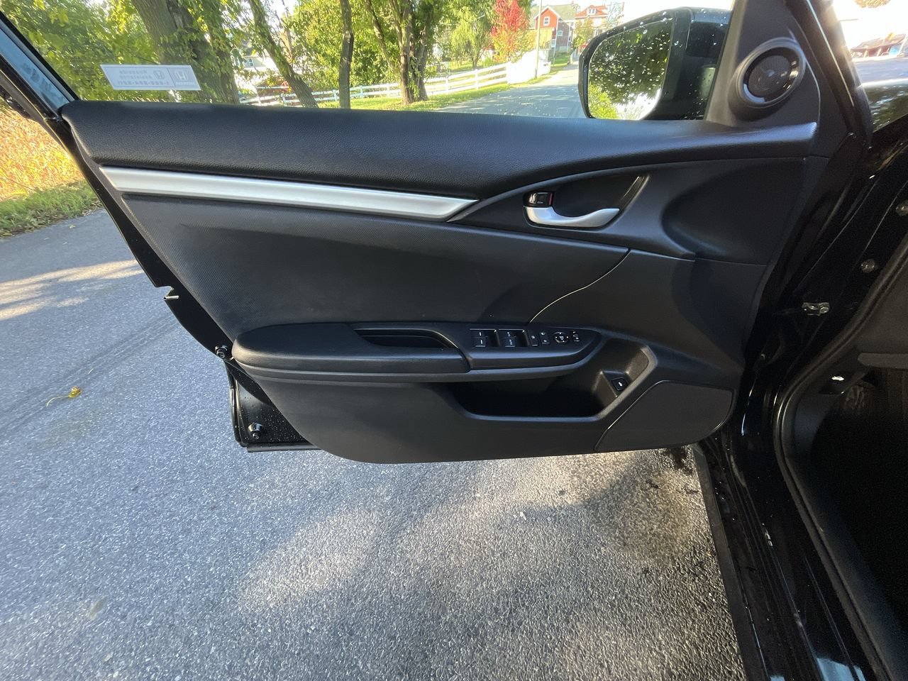 Used 2020 Honda Civic Sport image 3