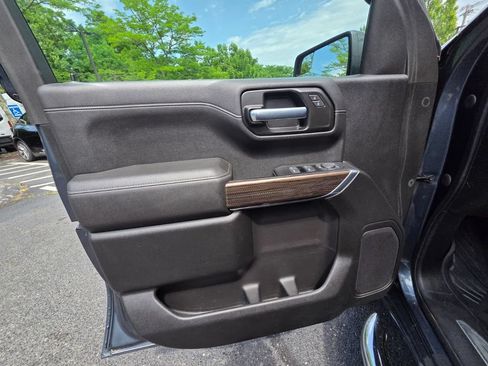 Used 2021 Chevrolet Silverado 1500 RST AWD/4WD image 18