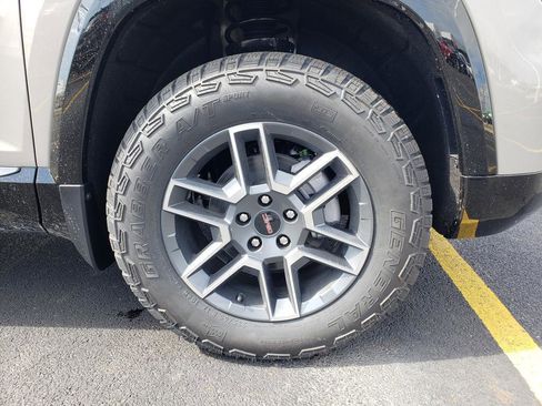 New 2026 GMC Terrain AT4 w/ Technology Package II image 20
