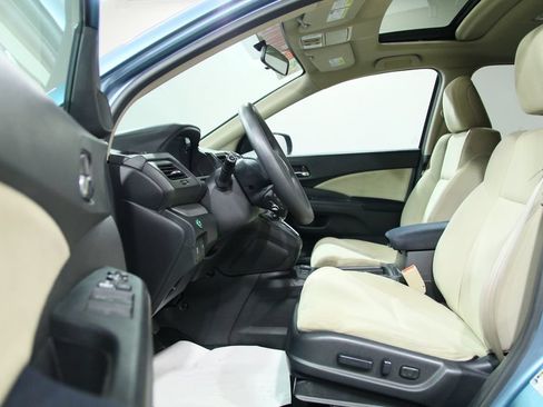 Used 2016 Honda CR-V EX image 4