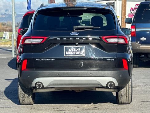 Used 2025 Ford Escape Platinum image 5