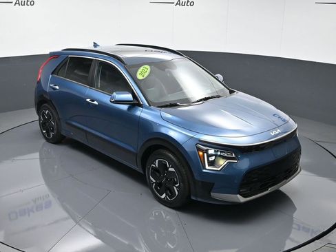 Certified 2023 Kia Niro Wave image 49