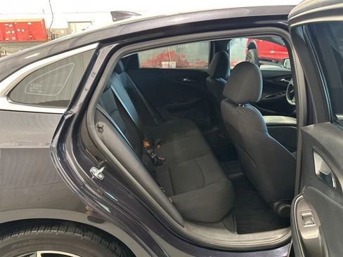 Used 2022 Chevrolet Malibu RS image 15