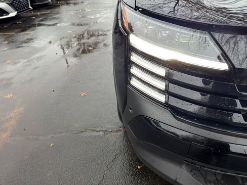 New 2026 Nissan Kicks SR w/ Cold Weather Package image 10