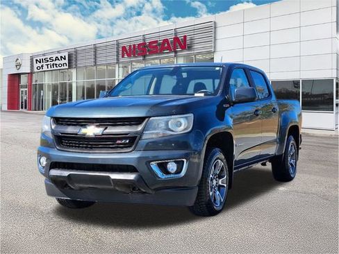 Used 2017 Chevrolet Colorado Z71 image 3
