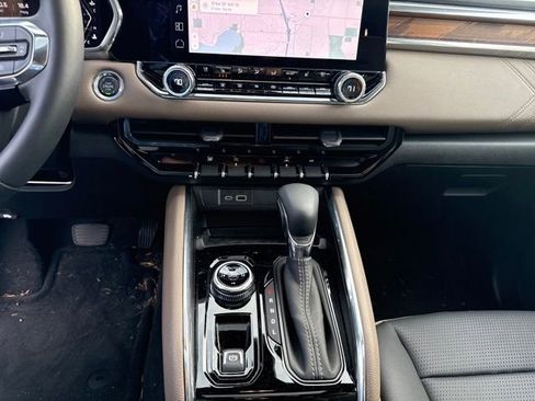 Used 2026 GMC Canyon Denali image 23