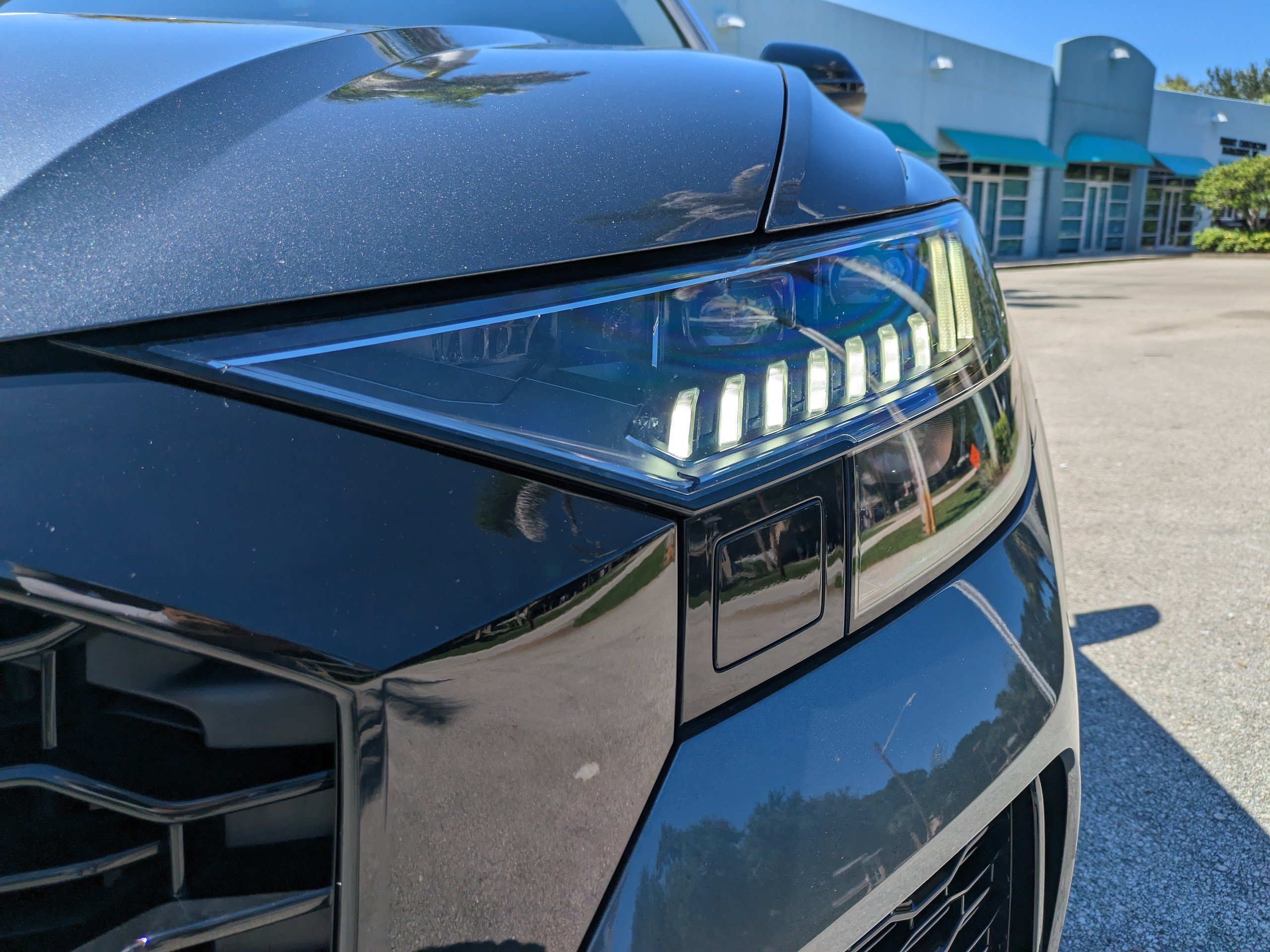Used 2023 Audi RS Q8 w/ Black Optic Package AWD/4WD image 10