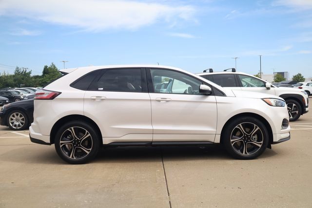 Used 2019 Ford Edge ST w/ Convenience Package AWD/4WD image 5