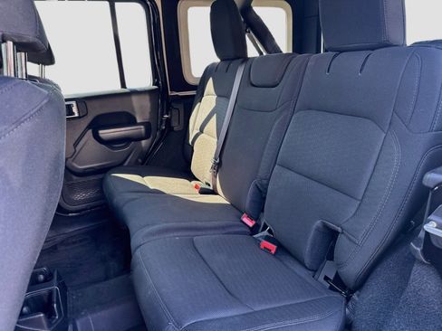 Used 2020 Jeep Wrangler Unlimited Sport S AWD/4WD image 14