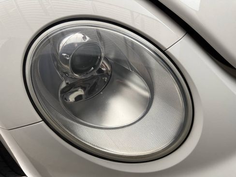 Used 2007 Volkswagen Beetle Triple White Edition FWD image 31