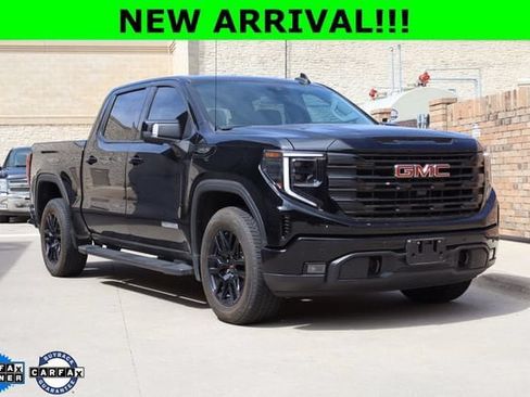 Used 2024 GMC Sierra 1500 Elevation w/ Elevation Premium Package RWD image 1