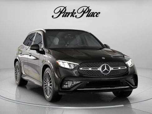 Used 2026 Mercedes-Benz GLC 300 image 31
