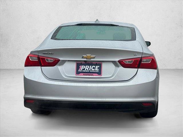 Used 2018 Chevrolet Malibu LT FWD image 7