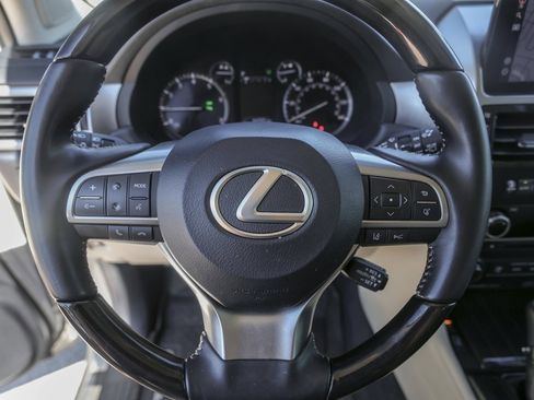 Used 2023 Lexus GX 460 Premium image 12