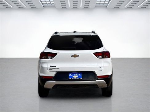 Used 2023 Chevrolet TrailBlazer LT w/ Convenience Package image 6