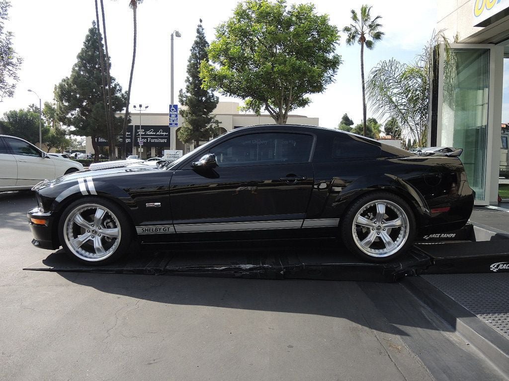 Used 2007 Ford Mustang GT Premium RWD image 7