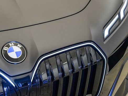 New 2026 BMW 740i w/ Premium Package image 8