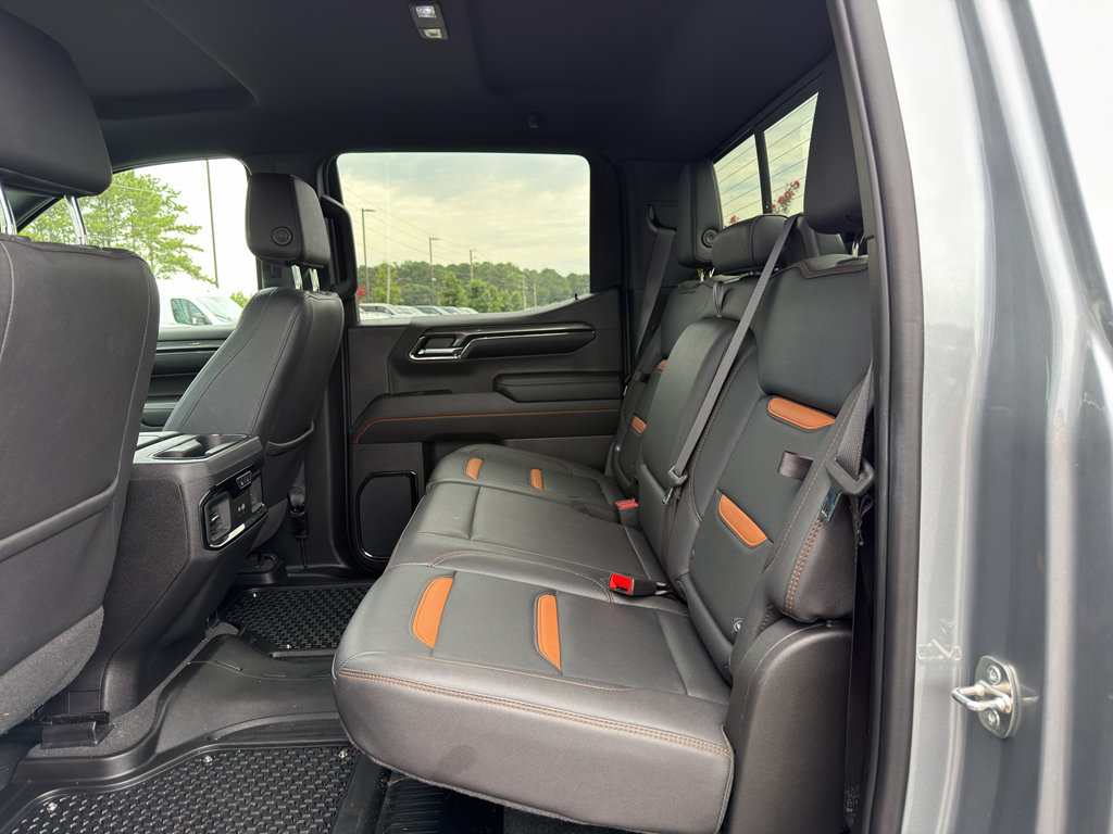 Used 2024 GMC Sierra 1500 AT4 w/ AT4 Premium Package AWD/4WD image 21