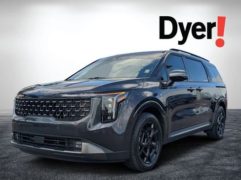 Certified 2025 Kia Carnival SX Prestige image 7