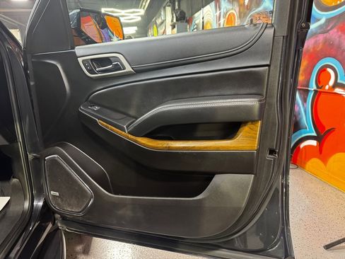 Used 2020 GMC Yukon Denali image 18