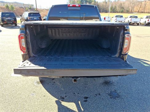 Used 2018 GMC Sierra 1500 Denali w/ Denali Ultimate Package image 29