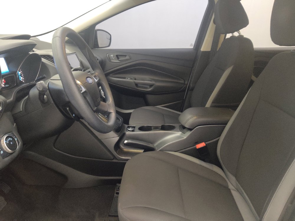 Used 2016 Ford Escape S FWD image 17