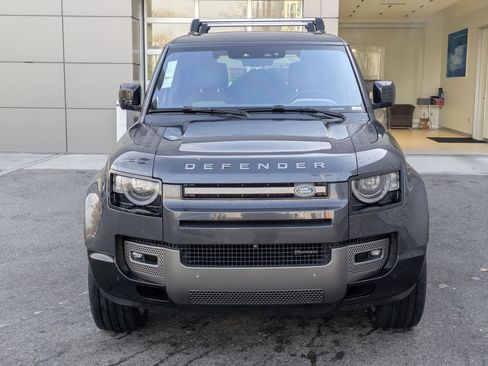 Used 2022 Land Rover Defender 110 X-Dynamic HSE image 9