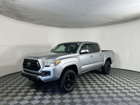 Used 2022 Toyota Tacoma SR w/ SR Convenience Package RWD image 7