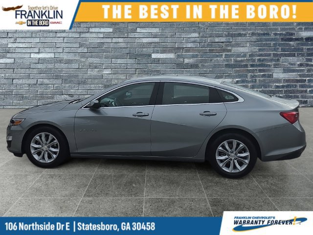 Used 2025 Chevrolet Malibu LT FWD image 2