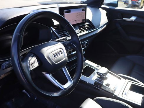Used 2022 Audi Q5 2.0T Premium Plus w/ Premium Plus Package image 9