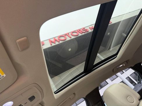 Used 2013 Cadillac XTS Luxury w/ Driver Awareness Package image 33