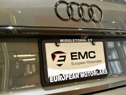 Used 2024 Audi SQ5 Premium Plus w/ S Sport Package AWD/4WD image 11