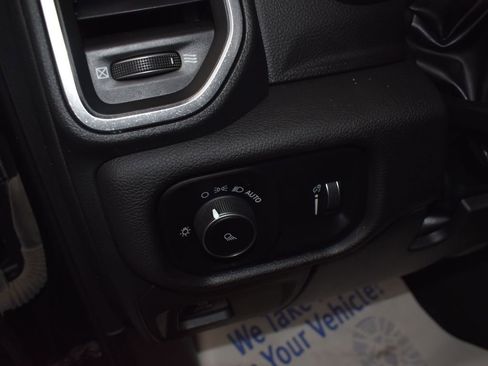 Used 2024 RAM 1500 Laramie image 17