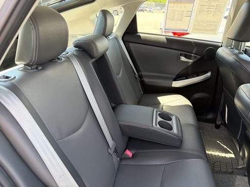 Used 2013 Toyota Prius Four w/ Deluxe Solar Roof Pkg FWD image 55