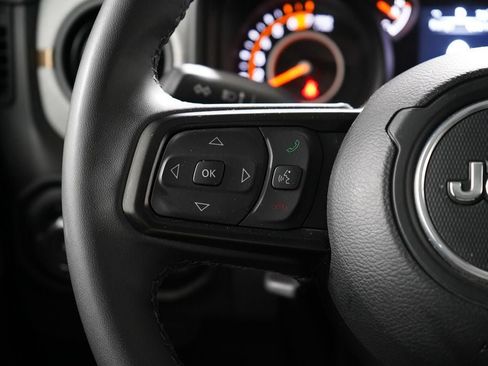 Used 2025 Jeep Wrangler Unlimited Sport AWD/4WD image 14