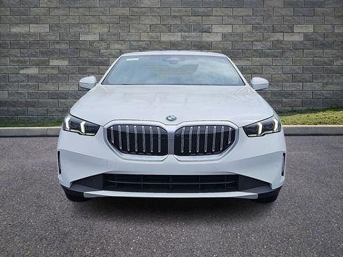 New 2026 BMW 530i xDrive AWD/4WD image 2