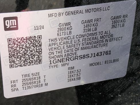 Used 2025 Chevrolet Traverse LT image 33