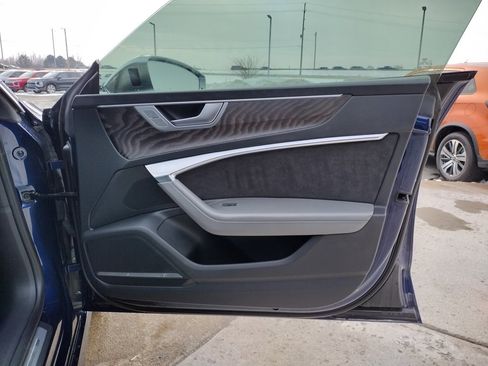 Used 2020 Audi S7 Prestige w/ Prestige Package image 27