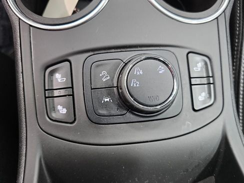 Used 2022 GMC Terrain SLT AWD/4WD image 22