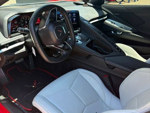 Used 2023 Chevrolet Corvette Stingray Coupe w/ 1LT RWD image 5