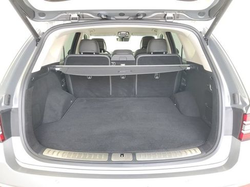 Used 2025 Genesis GV80 2.5T Standard AWD/4WD image 11