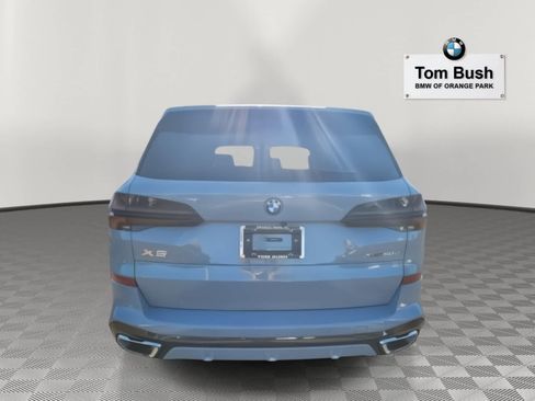 New 2025 BMW X5 xDrive50e w/ M Sport Package image 3