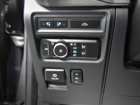 Used 2021 Ford F150 Lariat w/ Equipment Group 502A High image 10