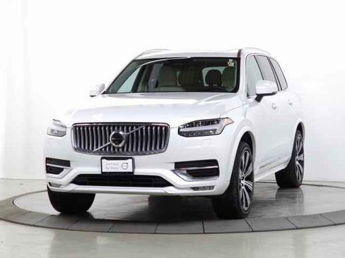 Certified 2023 Volvo XC90 B6 Ultimate w/ Protection Package Premier image 3