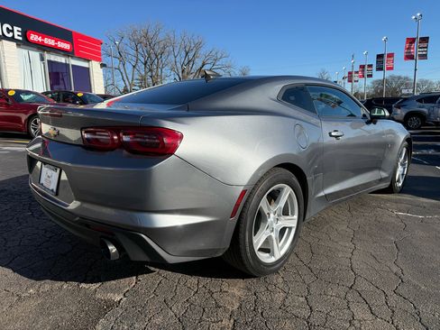 Used 2019 Chevrolet Camaro LT image 7